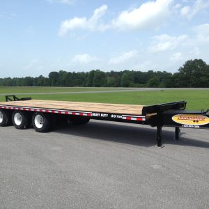 30-Ton Tri-Axle Dovetail Trailer CP3030DA